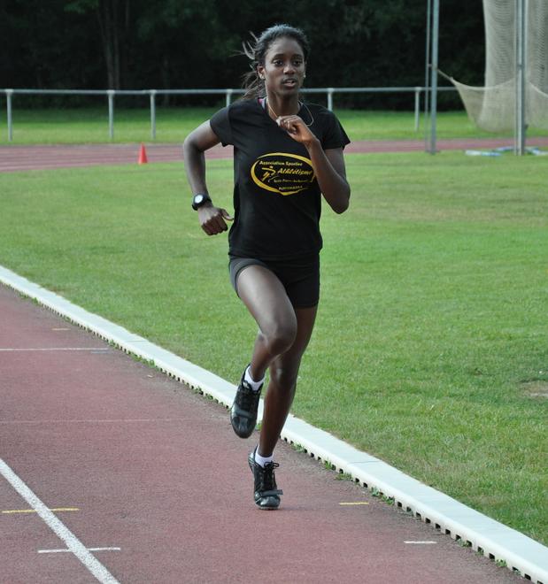 20 juin : meeting de Tassin : Cheryl toute proche des France grâce à un chrono sur 400 m de 60''84 .