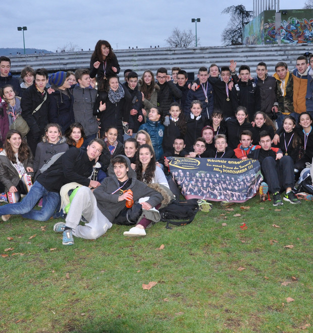 17 décembre : Aux championnats académiques de cross UNSS, 6 athlètes du CAPR se qualifient et partent au France